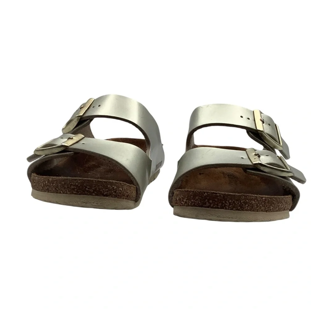 Birkenstock Arizona gold leather kids‎ size 33 Euro 2.-2.5US Sandals